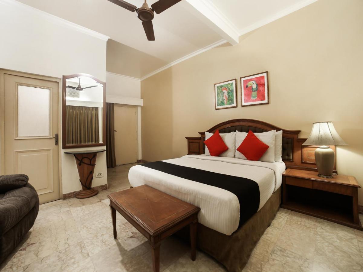 Capital O 10953 Dayal Lodge - A Boutique Hotel Агра Экстерьер фото