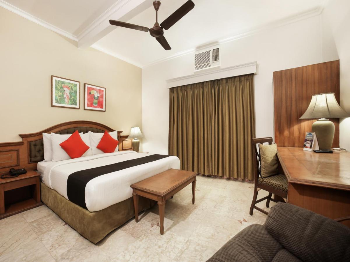 Capital O 10953 Dayal Lodge - A Boutique Hotel Агра Экстерьер фото